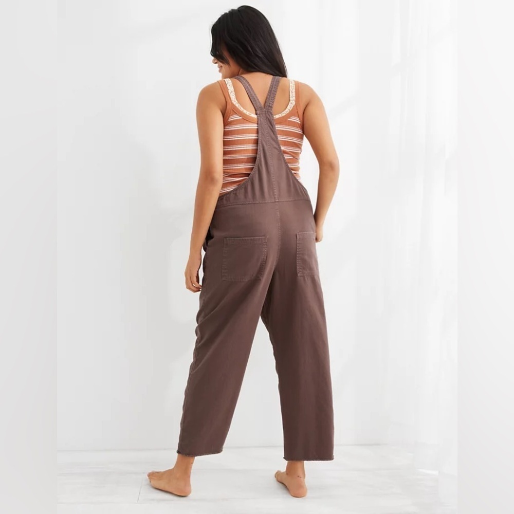 Aerie women’s medium overalls jumper werk & play twill brown crop ankle frayed - Picture 2 of 14
